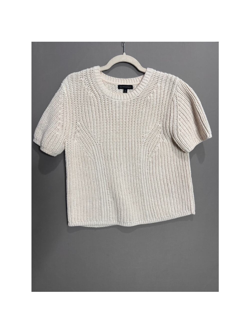 Banana Republic Cream Short-Sleeve Crewneck Knit Sweater